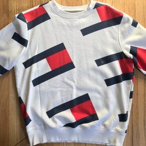 Tommy Hilfiger Graphic logo sweatshirt